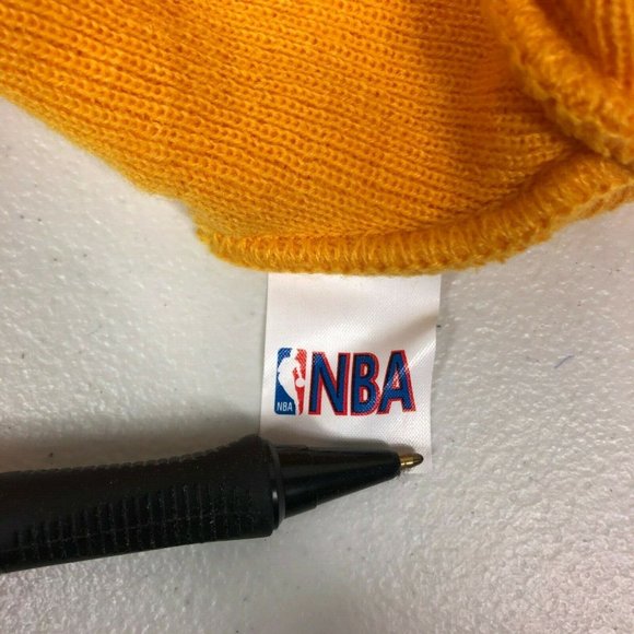Vintage New Era Los Angeles Lakers Logo Embroidered NBA Beanie Knit Hat LA Cap - Picture 8 of 11